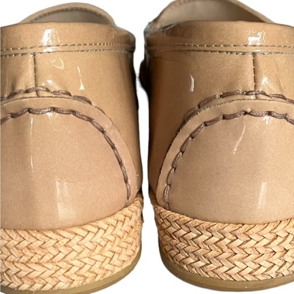 STUART WEITZMAN Women's 'GEEK' Adobe Aniline PATENT LEATHER LOAFERS - 9 - Picture 6 of 11